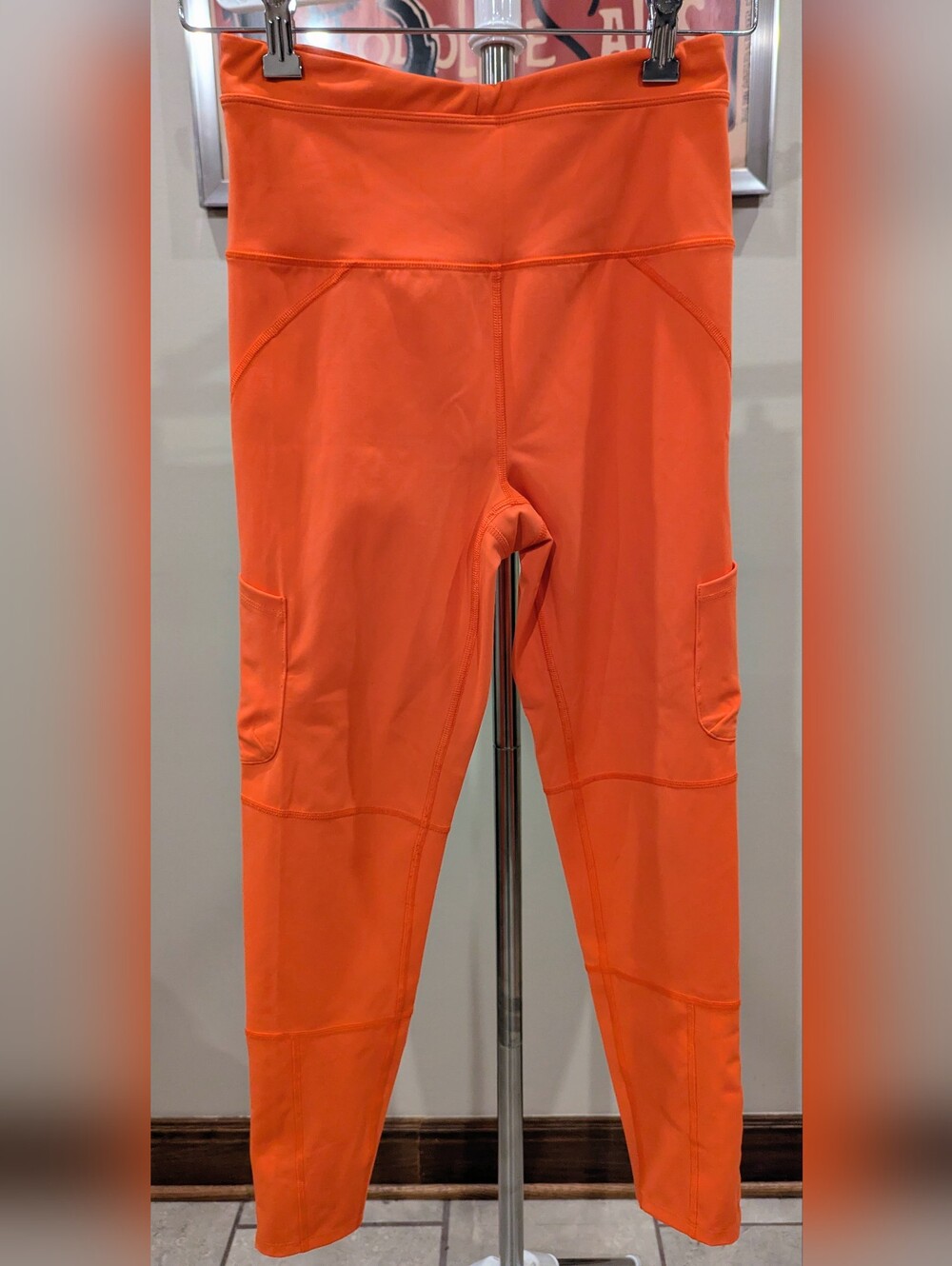 $30 Free People FP Movement - Size S White Water Leggings Orange EUC